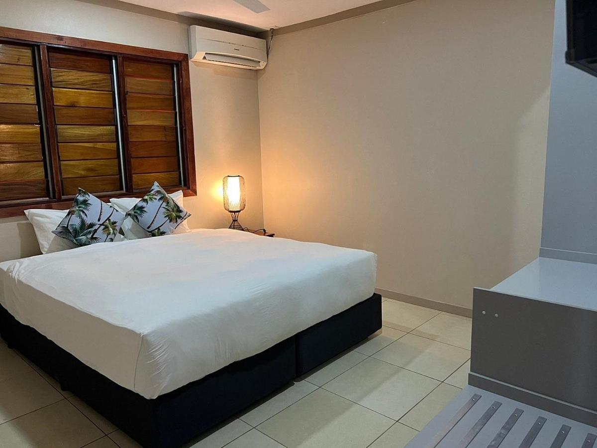 Bulabard Wailoaloa Hotel Nadi Bagian luar foto