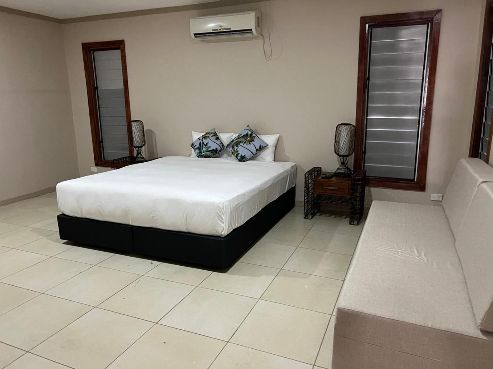 Bulabard Wailoaloa Hotel Nadi Bagian luar foto